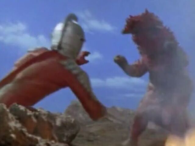 File:Pandon vs Seven.jpg