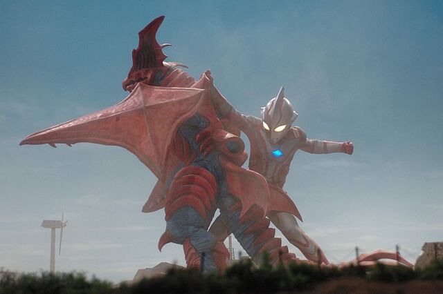 File:Mebius vs Arigera.jpg