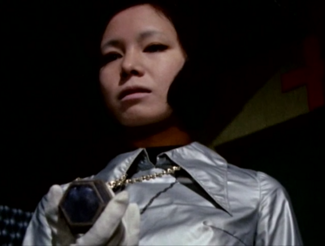 File:Alien Borg Medallion.png
