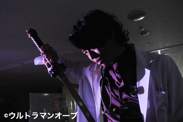 File:Juggler doctor coat I.png