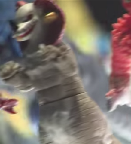 File:Lunatyx Spark Doll.png