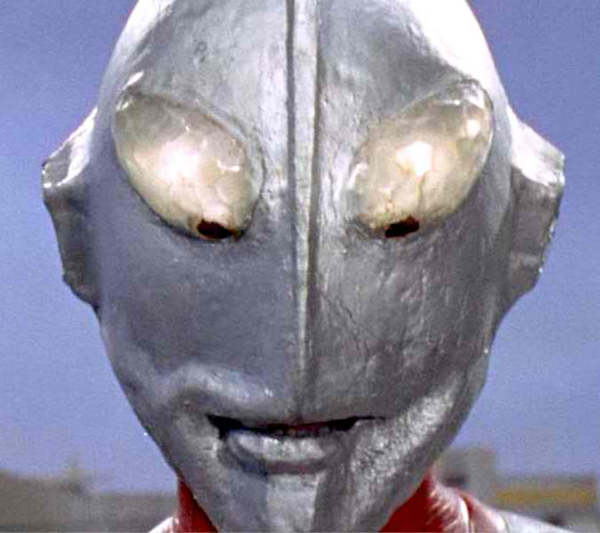 File:UltramanAFaceUp.png