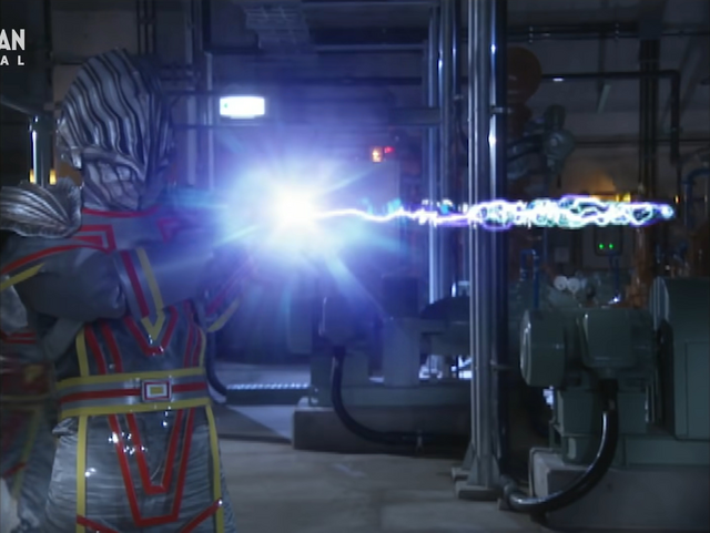 File:Small Alien Serpent Energy Blast.png