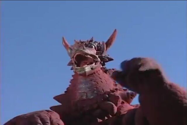 File:LineKaiju5.jpeg
