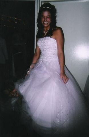 File:1144583982050327031S600x600Q85.jpg
