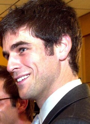 File:Eddie Cahill (5).jpg