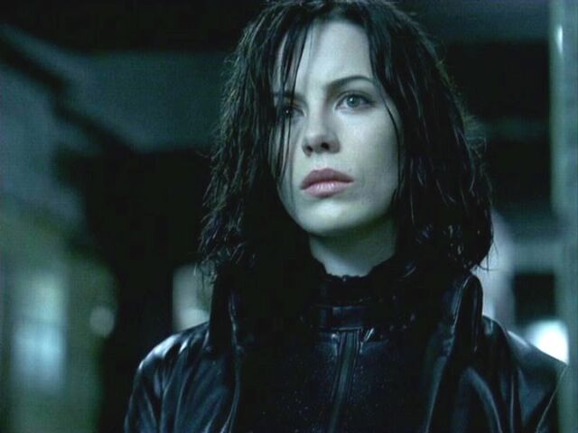 Fichier:Selene (Underworld)-image.jpg