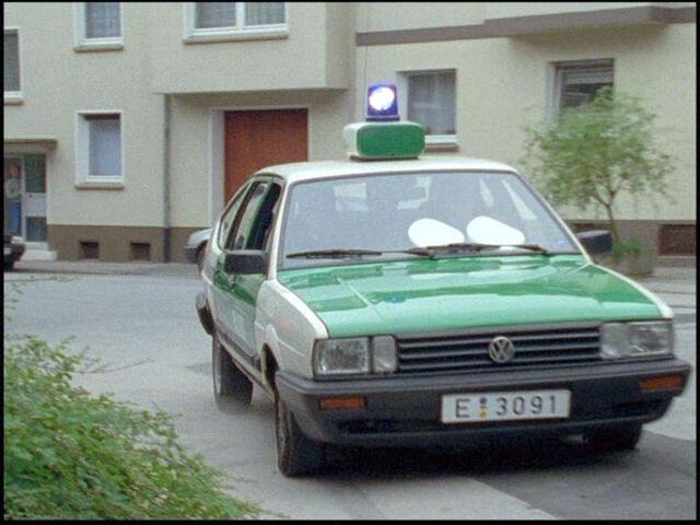 Datei:Streifenwagen-F01-01.jpg