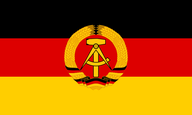 File:800px-Flag of German Democratic Republic.svg.png