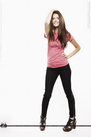 File:2009 SDCC TVD 05.jpg