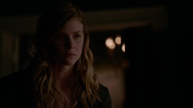File:7X06-121-Valerie.jpg