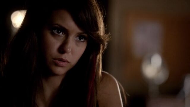 File:Elena 4 TVD 5x02.jpg
