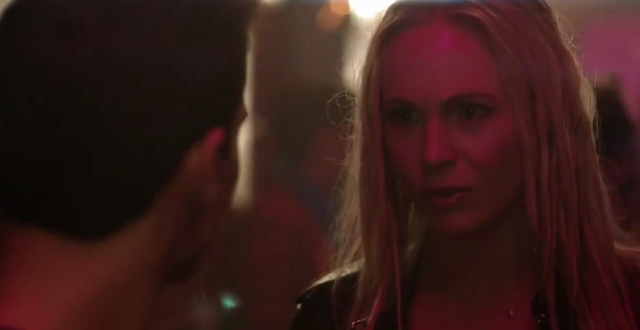 File:Liam-Caroline 6x16.png
