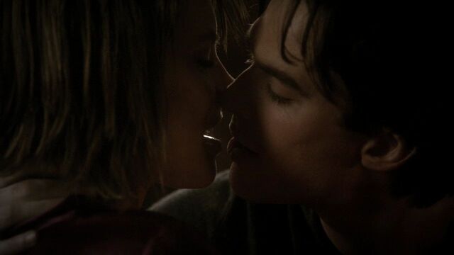 File:211VampireDiaries1715.jpg