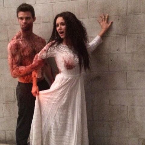 File:The originals red door behind the scenes 5.jpg