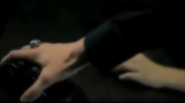 File:Damonhand.png
