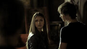 Vampire-Diaries-1x02-HD-damon-and-elena-12746617-1280-720.jpg
