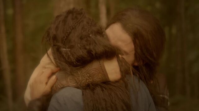 File:Normal TheOriginals205-1090Elijah-Tatia.jpeg