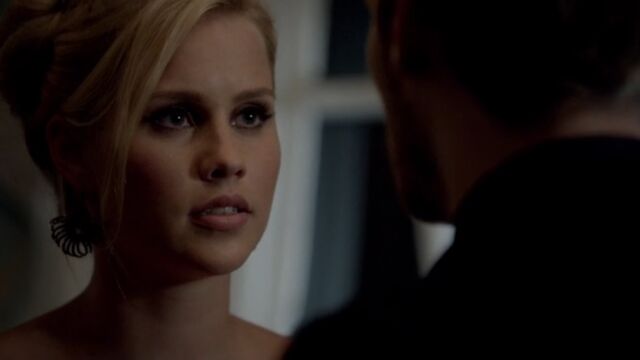 File:Rebekah 36 TO 1x03.jpg