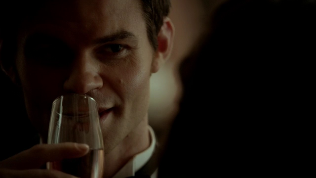 File:3x14-Dangerous-Liaisons-elijah-29029698-1280-720.png