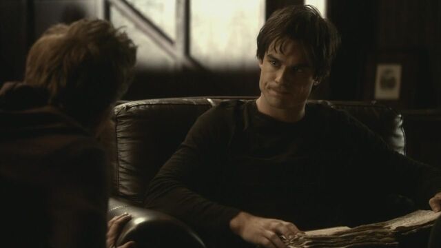 Archivo:1x14-Fool-Me-Once-the-vampire-diaries-tv-show-10382219-1280-720.jpg
