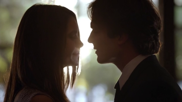File:6X21-98-ElenaDamon (2).png