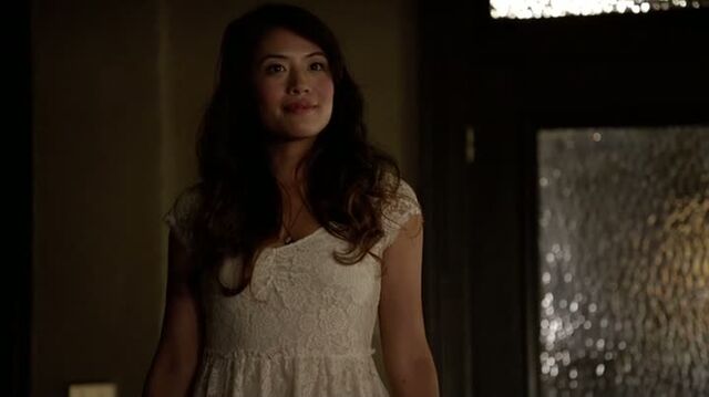 File:6X05-21-Ivy.jpg