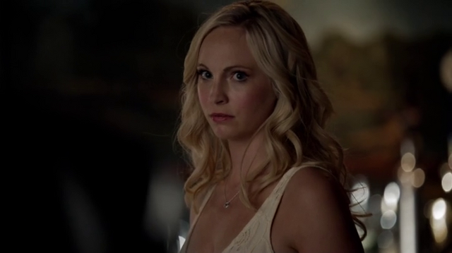 File:6X18-97-Caroline.png