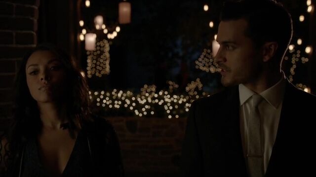 File:7X06-56-EnzoBonnie.jpg