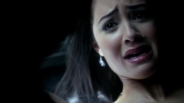 File:6X16-77-Sarah.jpg