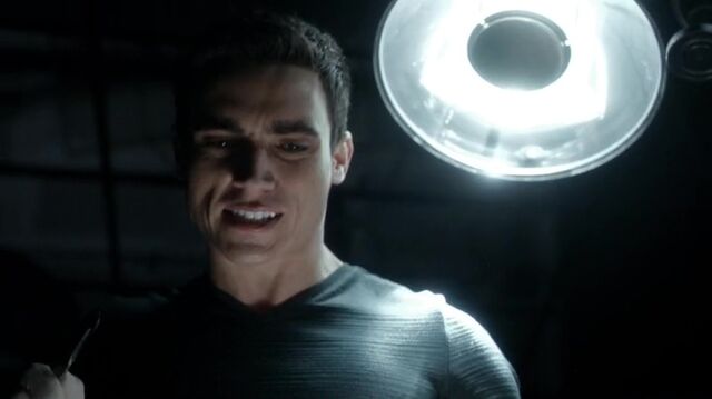File:6X16-78-Liam.jpg