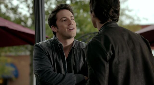 File:711-073-Damon-Tyler.jpg