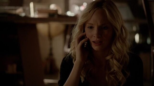 File:7X03-15-Caroline.jpg