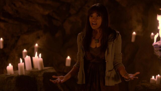 File:Bonniecandles4x22.jpg
