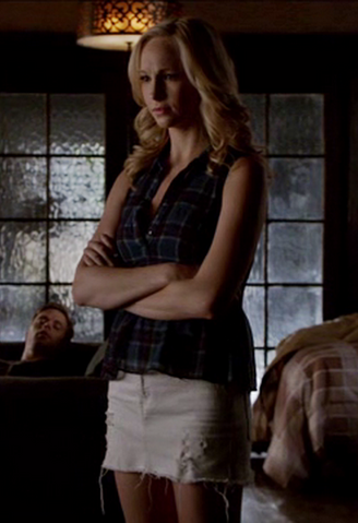 File:Caroline 5x8....png
