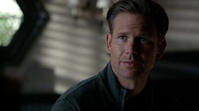 File:7X07-10-Alaric.jpg