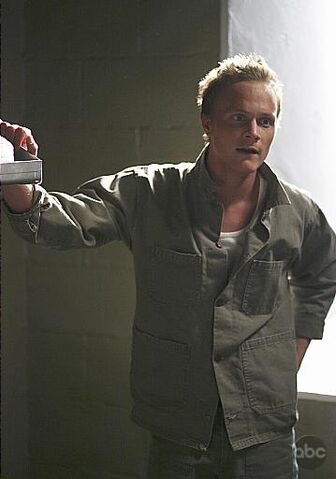 File:Alias3-23.jpg