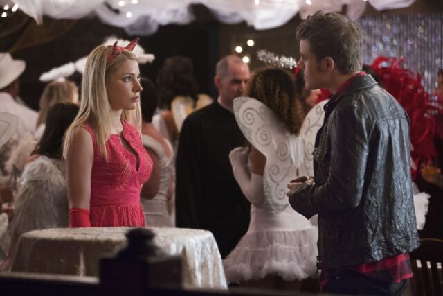 File:TVD704 Stefan Mary Louise.jpg