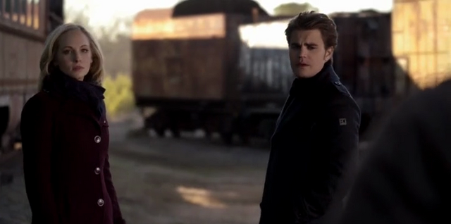 File:Caroline-Stef 5x16.png