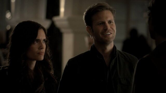 File:TVD311-MeredithAlaric2.jpg