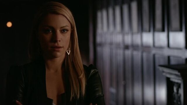 File:7X09-22-Mary.jpg