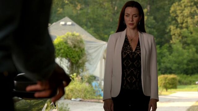 File:7X02-17-Lily.jpg
