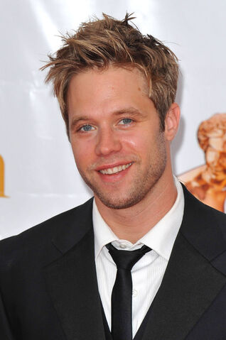 File:Shaun Sipos - (3).jpg