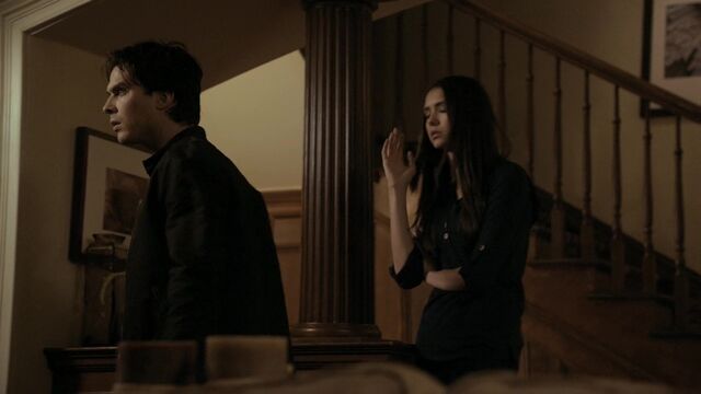 File:TVD2x16-Gilbert House 39.jpg