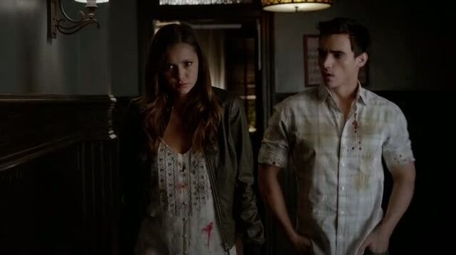 File:6X05-111-ElenaLiam.jpg