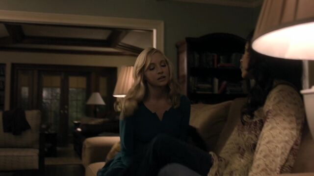 File:TVD1x09-Gilbert House 36.jpg