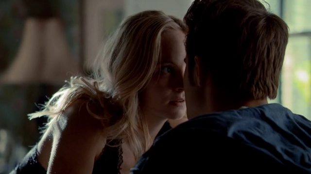 File:6X19-46-StefanCaroline.png