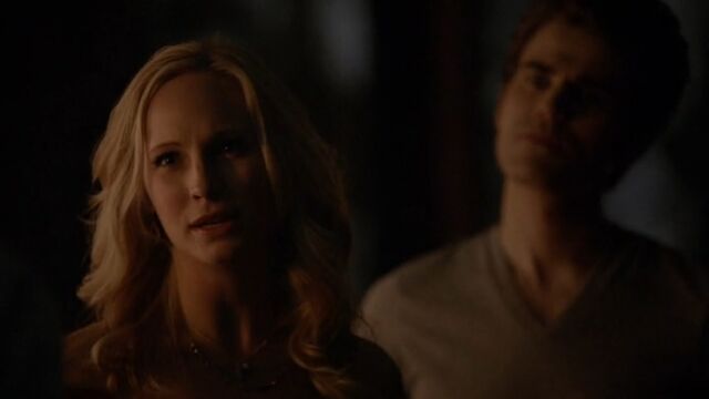 File:Caroline 9 TVD 5x04.jpg