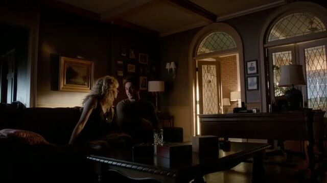 File:6X08-121-TylerLiv.jpg