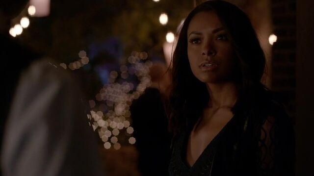 File:7X06-93-Bonnie.jpg